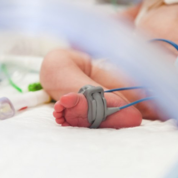 Opasna zaraza u Srbiji – preminula beba; Skače broj obolelih