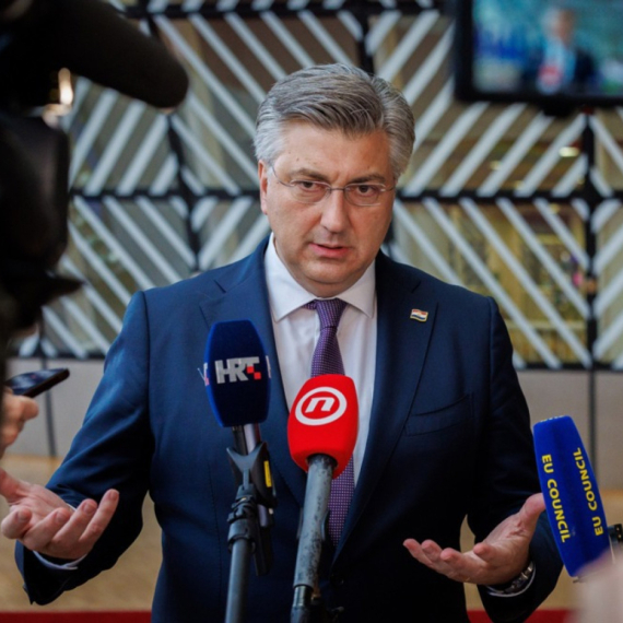 Plenković predao potpise FOTO