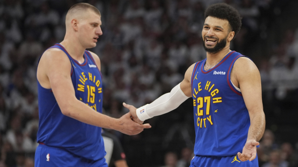 Jokić dominirao, Denver pregazio Minesotu i vratio jedan brejk!