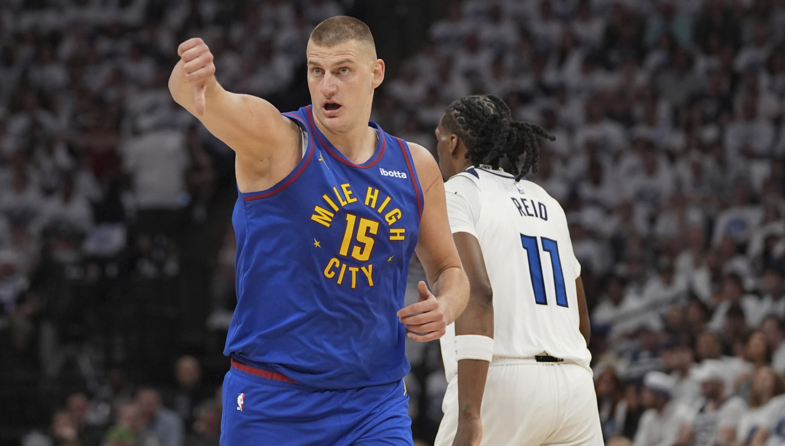 Dok čitava Srbija čeka njegovu odluku, Nikola Jokić se ludo provodi VIDEO