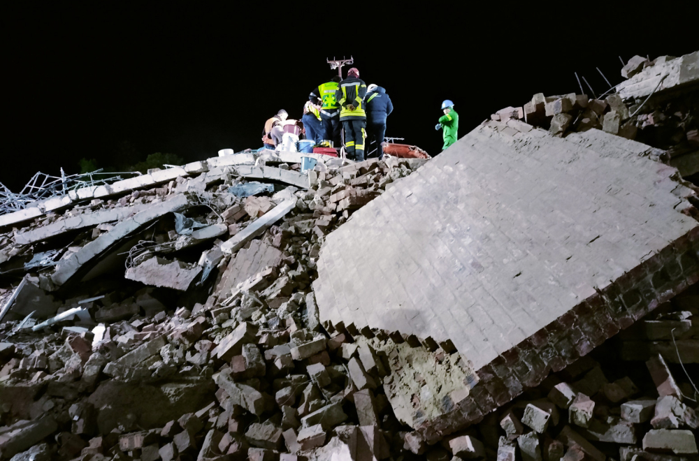 Stravična eksplozija u Italiji: Urušila se zgrada, ima mrtvih FOTO/VIDEO