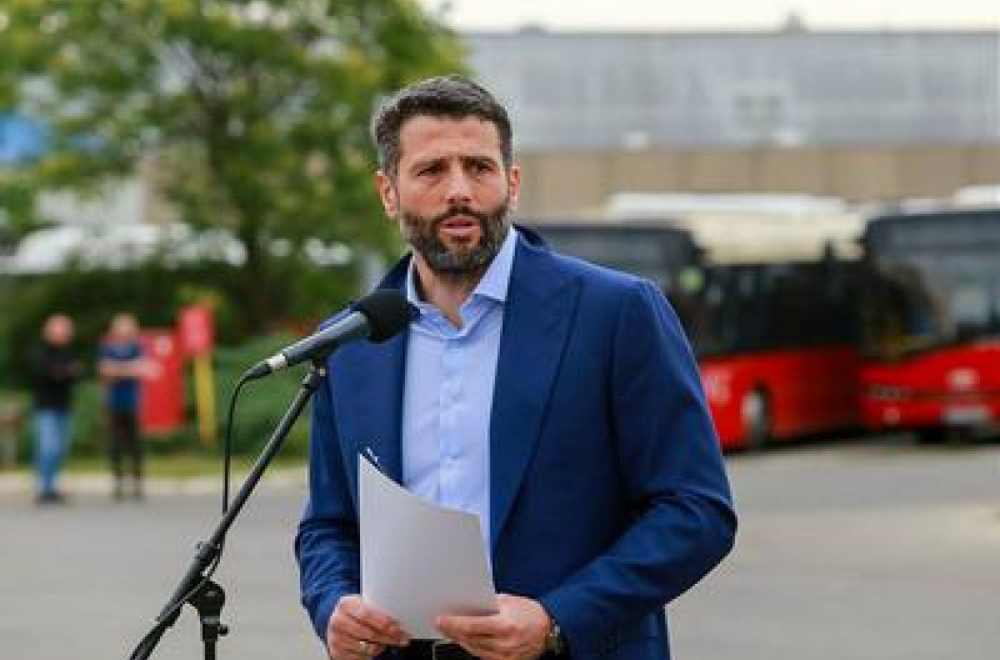 Šapić: Novih 700 autobusa i 125 tramvaja do jeseni; Ovo je najveća kupovina otkako postoji GSP