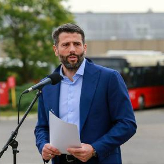 Šapić: Novih 700 autobusa i 125 tramvaja do jeseni; Ovo je najveća kupovina otkako postoji GSP