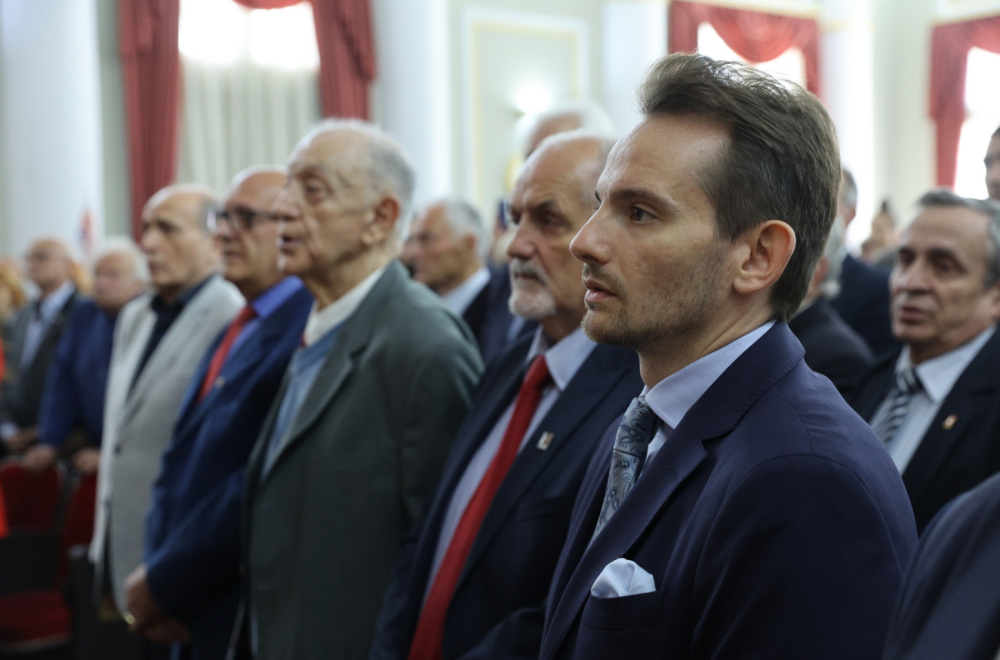 Krkobabić: Nastavljamo bitku za socijalnu – garantovanu penziju, narodnu nadoknadu u iznosu do 150 evra