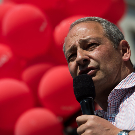 Počasni doktorat u Albaniji za Šidera; Vilimski: To se graniči sa podmićivanjem