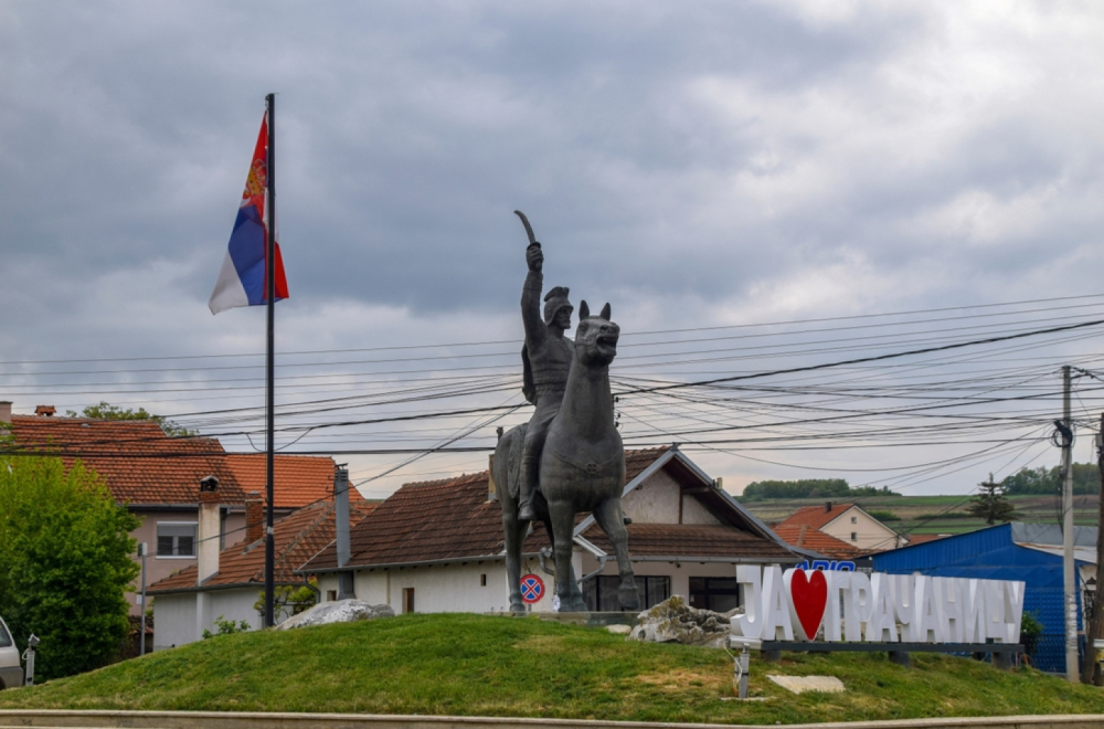 Nova runda: Nastavljeni pregovori o zabrani upotrebe dinara na KiM