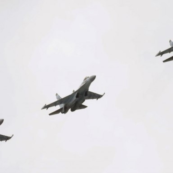 "Gori" nebo; Dignuto 45 aviona