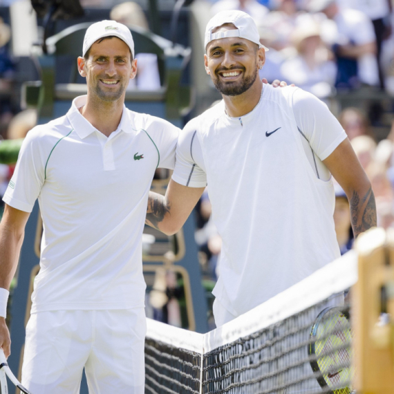 Novak: Kad lomim rekete, stidim se samog sebe