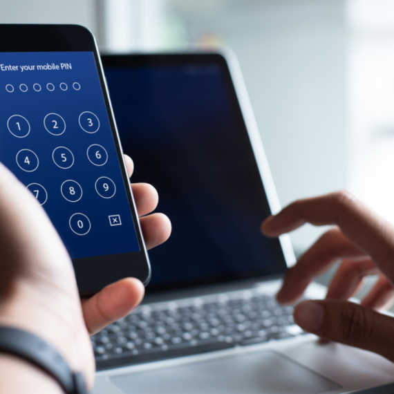 Kako otključati telefon pomoću hitnog poziva