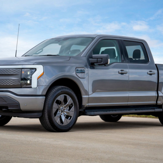 Tektonske promene: Ford gasi najprodavaniji električni kamionet?