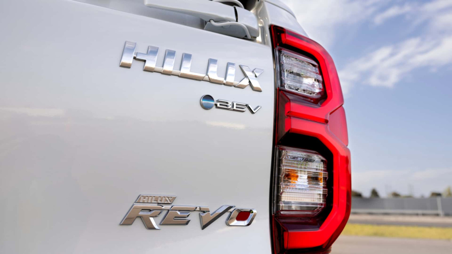 Toyota popustila: Električni Hilux stiže 2025. FOTO