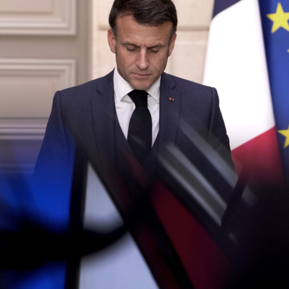 And now it's official: Macron is "crushed"