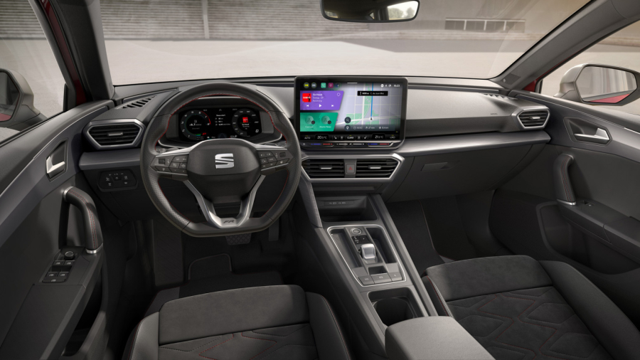 Zbogom tri cilindra: Seat predstavio redizajnirani Leon FOTO