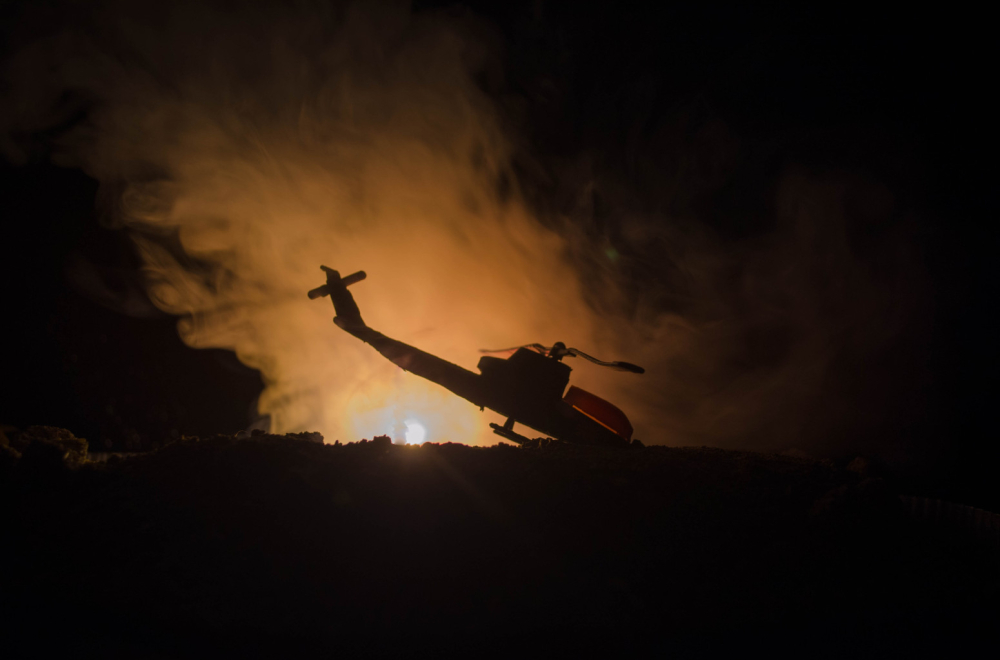 Srušio se helikopter: Dve osobe nestale FOTO