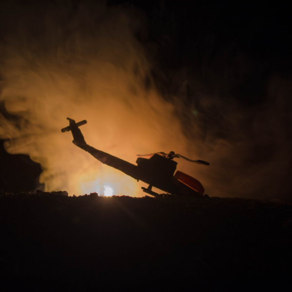 Srušio se helikopter: Dve osobe nestale FOTO