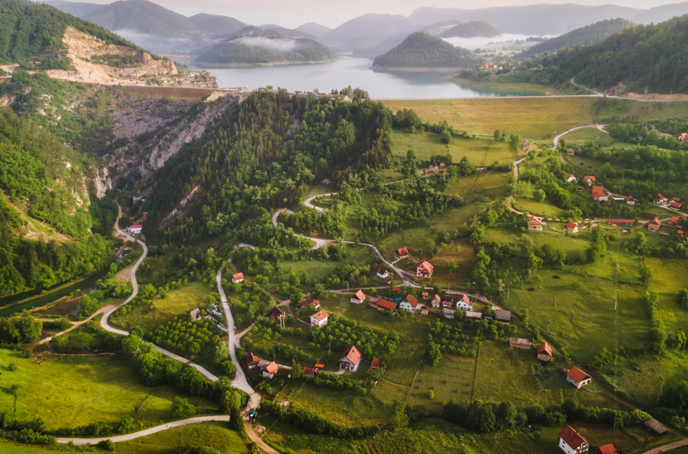 Prihodi Srbije od turizma skočili 127 odsto