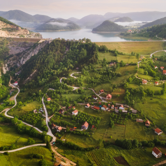 Šta videti u Srbiji: Vodič kroz najlepše gradove, planine i banje FOTO