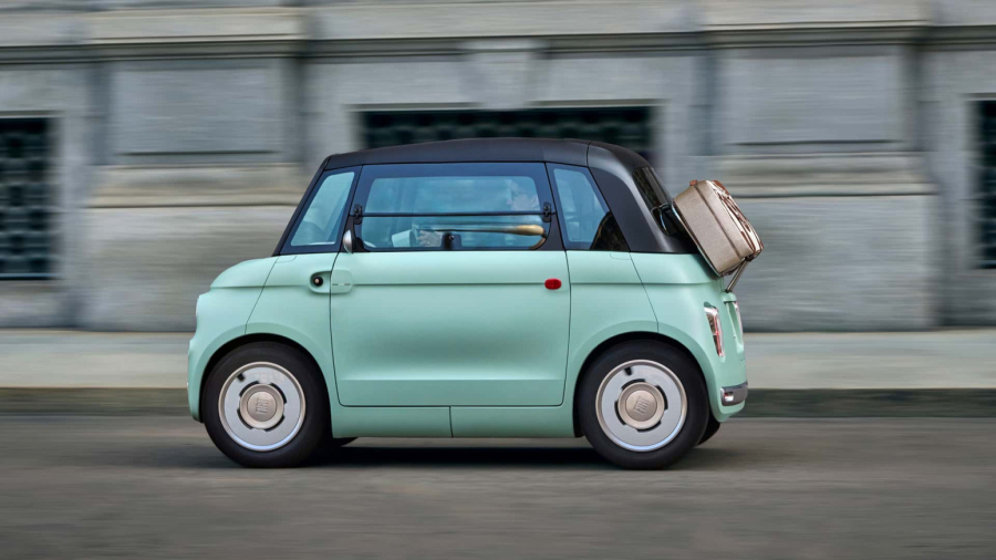 Stavili italijansku zastavu, a auto nije napravljen u Italiji? Zabranili im prodaju FOTO