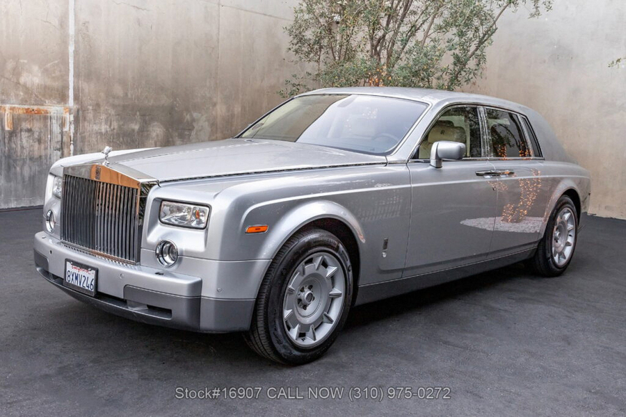 Skuplji servis od automobila: Rolls-Royce košta 65.000, a na servis otišlo 73.000 evra
