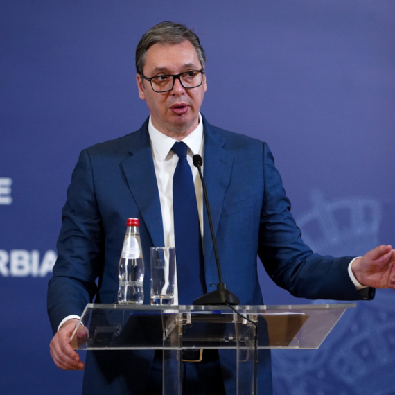 Vučić čestitao Nausedi na ponovnom izboru za predsednika Litvanije