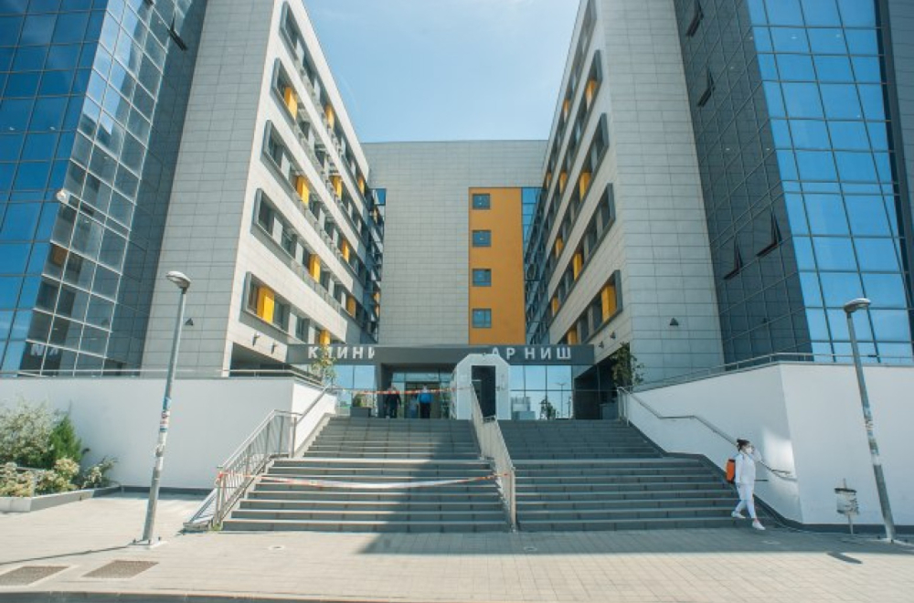 Dve učenice iz Leskovca dovezene u Urgentni centar Niš; Lakše povrede