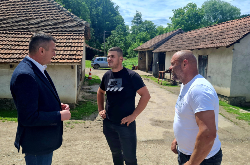 Oni su srpski domaćini za primer: Ima samo 24 godine, a odlučio je ostati na selu
