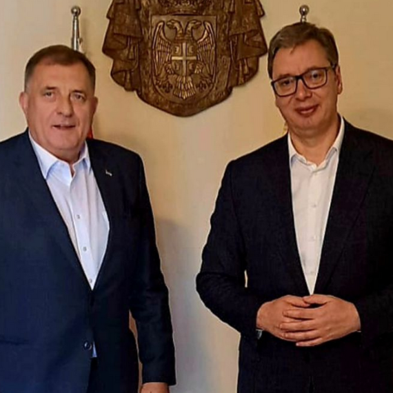 Vučić se sastao sa Dodikom: Pripreme za Sabor 8. juna glavna tema FOTO
