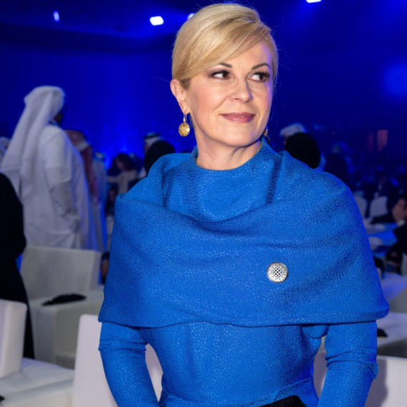 Smršala je, osušila se, pa se opet ugojila: Kolinda Grabar Kitarović promenila opis FOTO