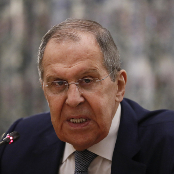 Lavrov progovorio srpski VIDEO