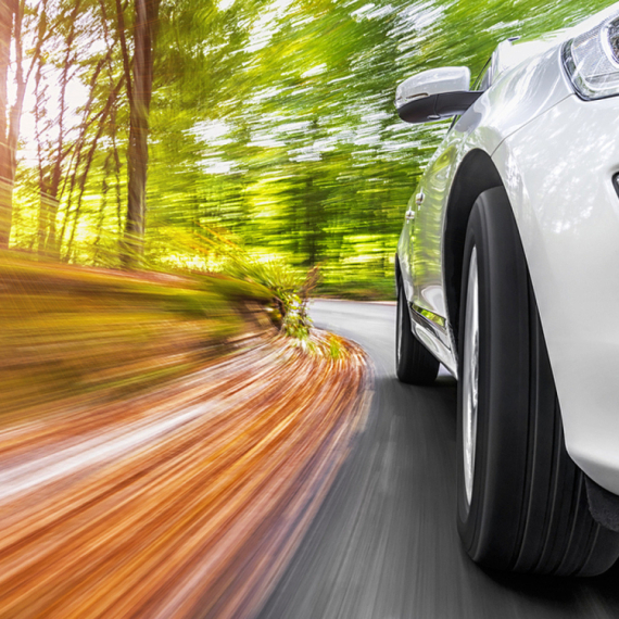 Poznati proizvođač automobila povlači više od 100.000 vozila