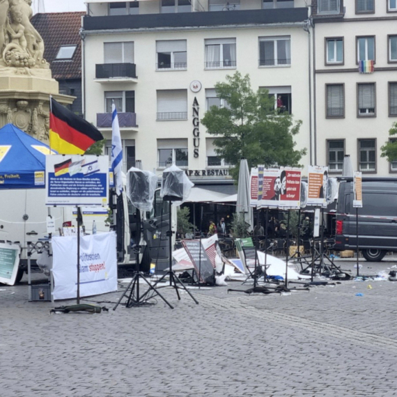 Brutal attack in Germany: Stabbed politician, gruesome footage released VIDEO