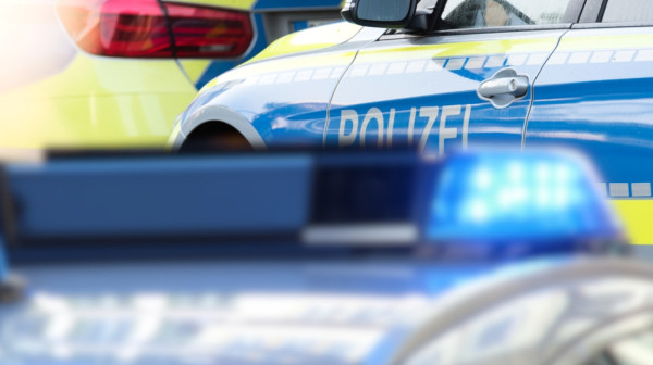 Pijan seo za volan bez dozvole: Automobilu pritom nedostajala jedna guma