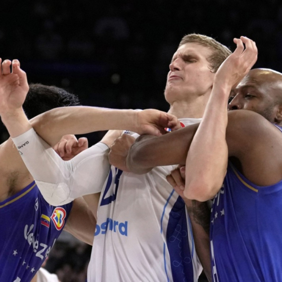 "Ciljamo medalju na Evrobasketu"