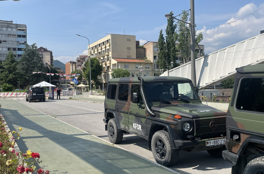 Srpska lista predala peticiju predstavnicima međunarodne zajednice