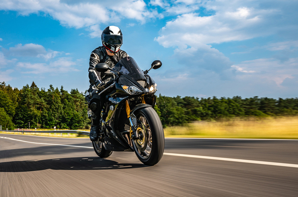 Kako se stiče poverenje u gume na motociklu?