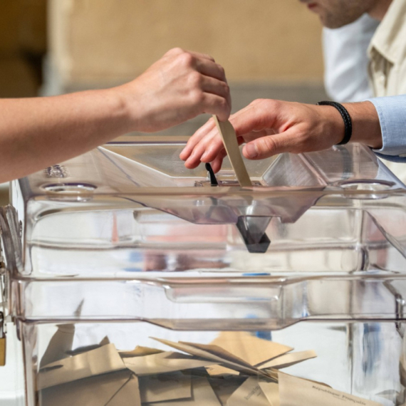 Incident u Francuskoj: Zatvorenik pobegao posle glasanja za Evropski parlament