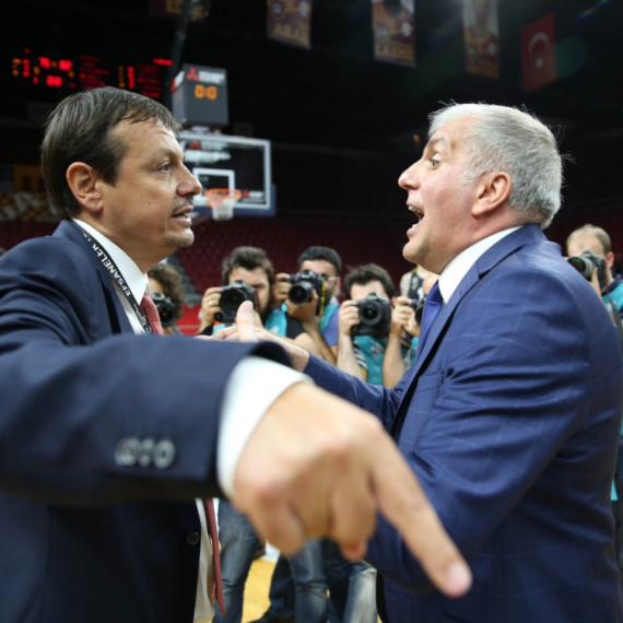 "Ataman mora da radi još 100 godina da stigne Željka Obradovića"