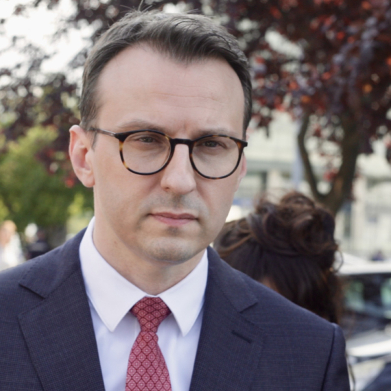 U Briselu počeo sastanak delegacije Beograda sa Lajčakom