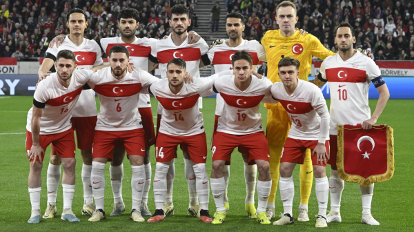 Turska – "Aeroplanino" naučio igrače "da lete"