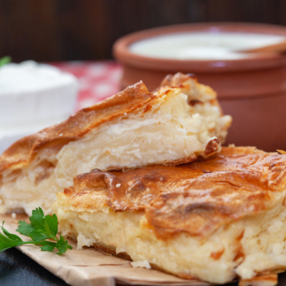 Zašto se u gibanicu dodaje vanilin šećer?