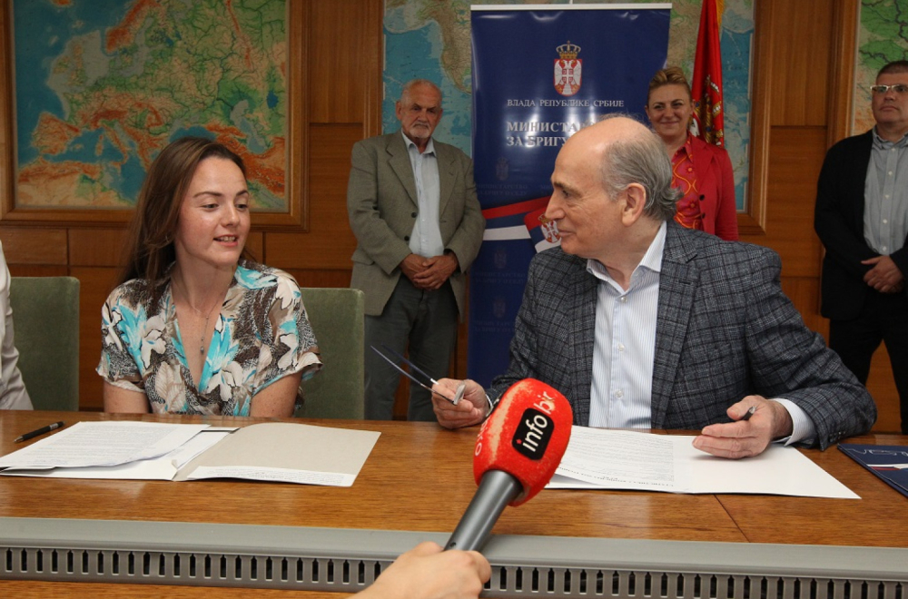 Dodeljeno još 155 kuća sa okućnicom u selima; Krkobabić: U novi dom sa novim idejama