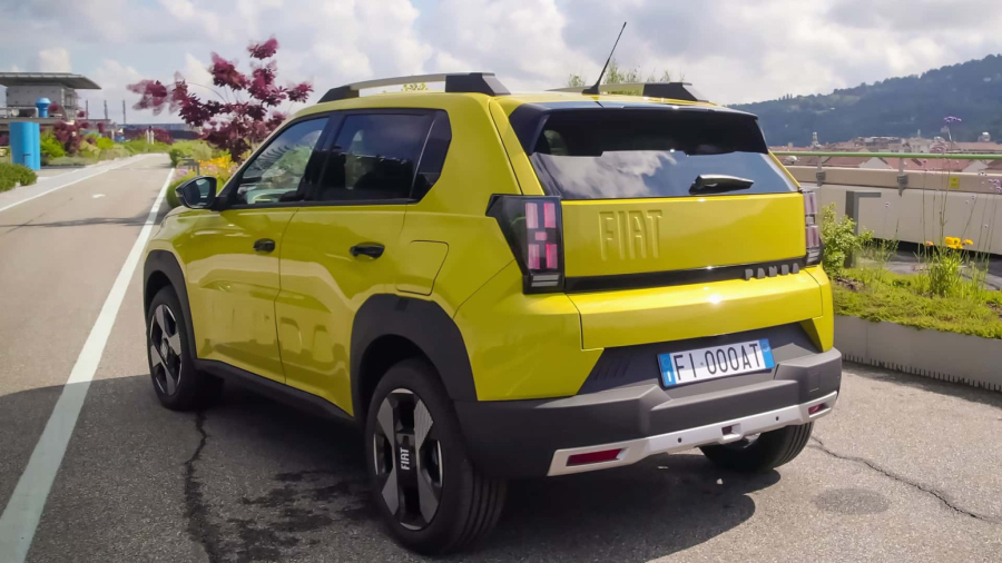 Fiat u Torinu zvanično predstavlja Grande Pandu koja će se praviti u Srbiji