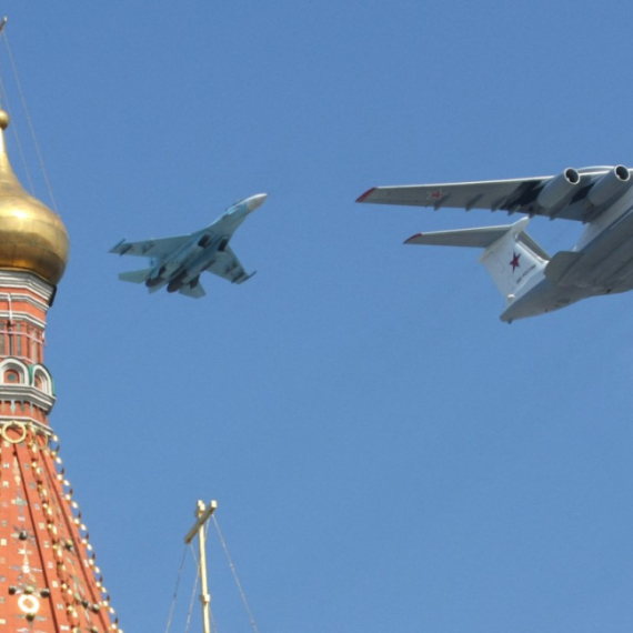 Russia threatens France