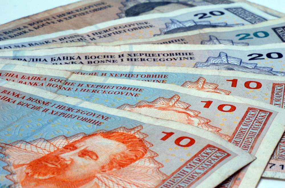 Prosečna plata u RS oko 800 evra