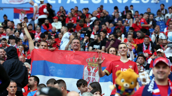 UEFA izbacila kosovskog novinara zbog provociranja Srba VIDEO