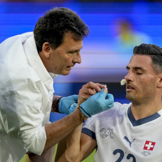 Najmalerozniji igrač na EURO – dao autogol, slomio nos