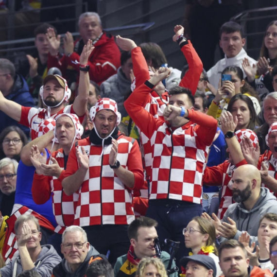 "Vi Hrvati stvarno niste normalni"