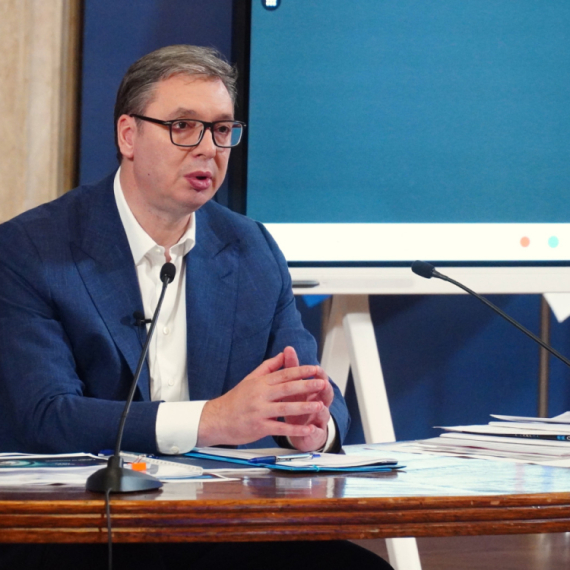 Vučić se danas obraća iz Palate Srbija