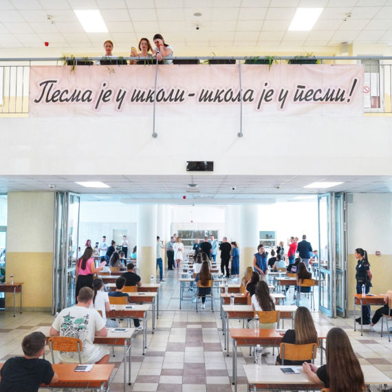 Osmaci danas podnose listu želja za upis u srednju školu