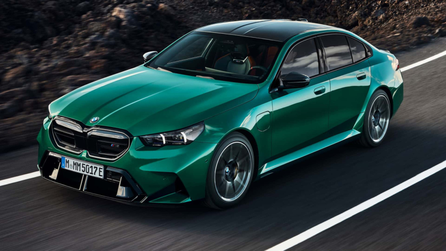 Novi BMW M5 je plug-in hibrid sa 727 konja! FOTO